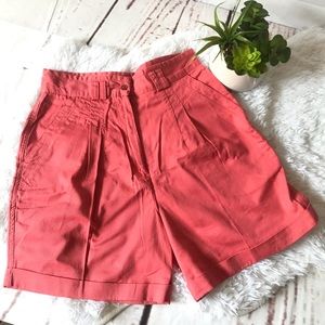 Maggie Lawrence High waits shorts 100% cotton